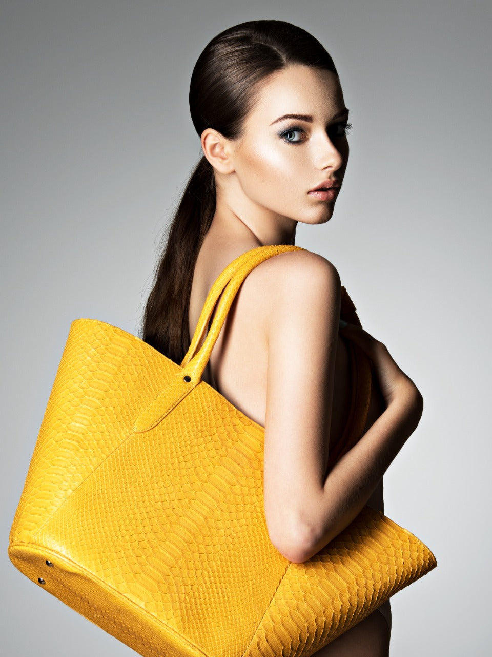 Yellow Formal Hand Bag P35360